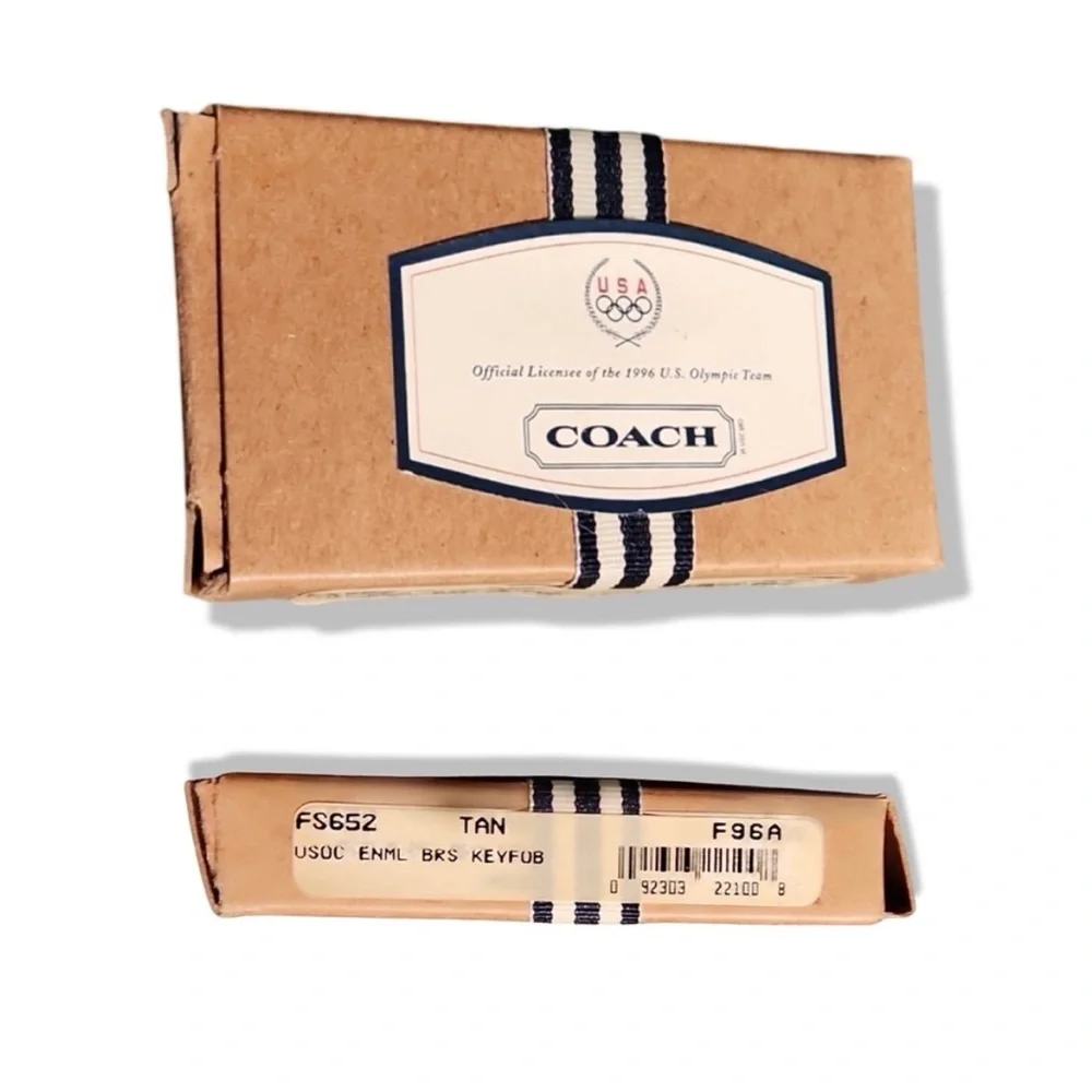 NWT 𝑅𝑎𝑟𝑒 𝑉𝑖𝑛𝑡𝑎𝑔𝑒 Coach | 1996 US Olympic Team Collection Keyfob - Picture 10 of 10